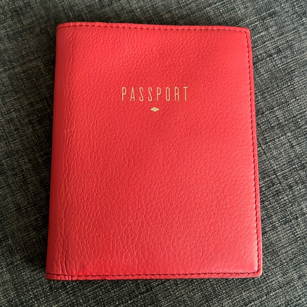 Fossil Passport Holder
